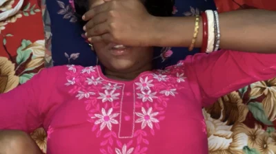 Indian desi milf hot Bhabhi gave sexual pleasure to her young devar